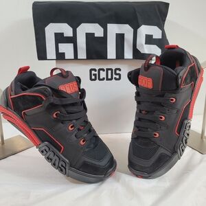 GCDS Mens Black & Red Leather Sneakers Size 11 Authentic $458